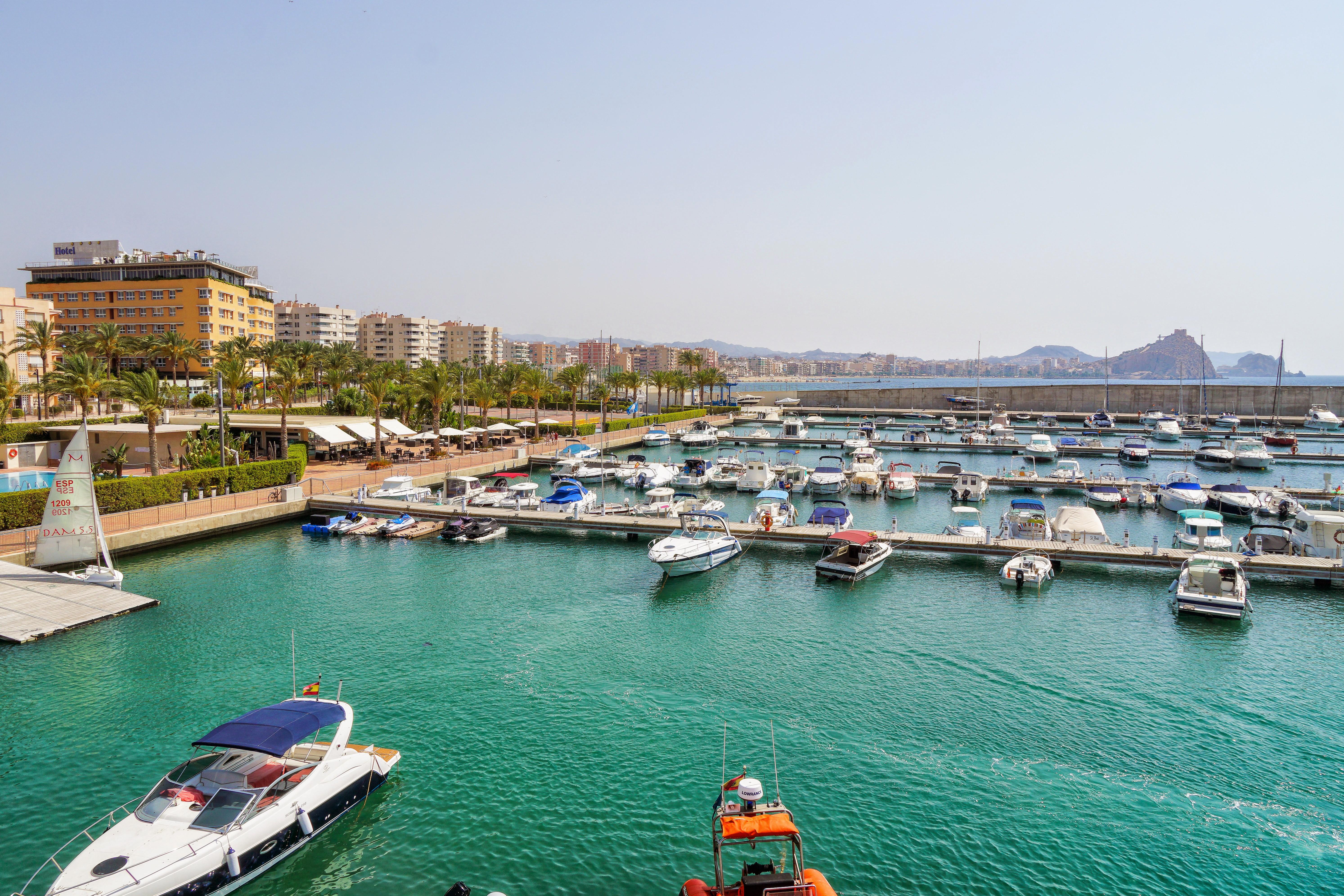 فندق بويرتو خوان مونتييل سبا&بيز نوتيكا أغيلاس المظهر الخارجي الصورة